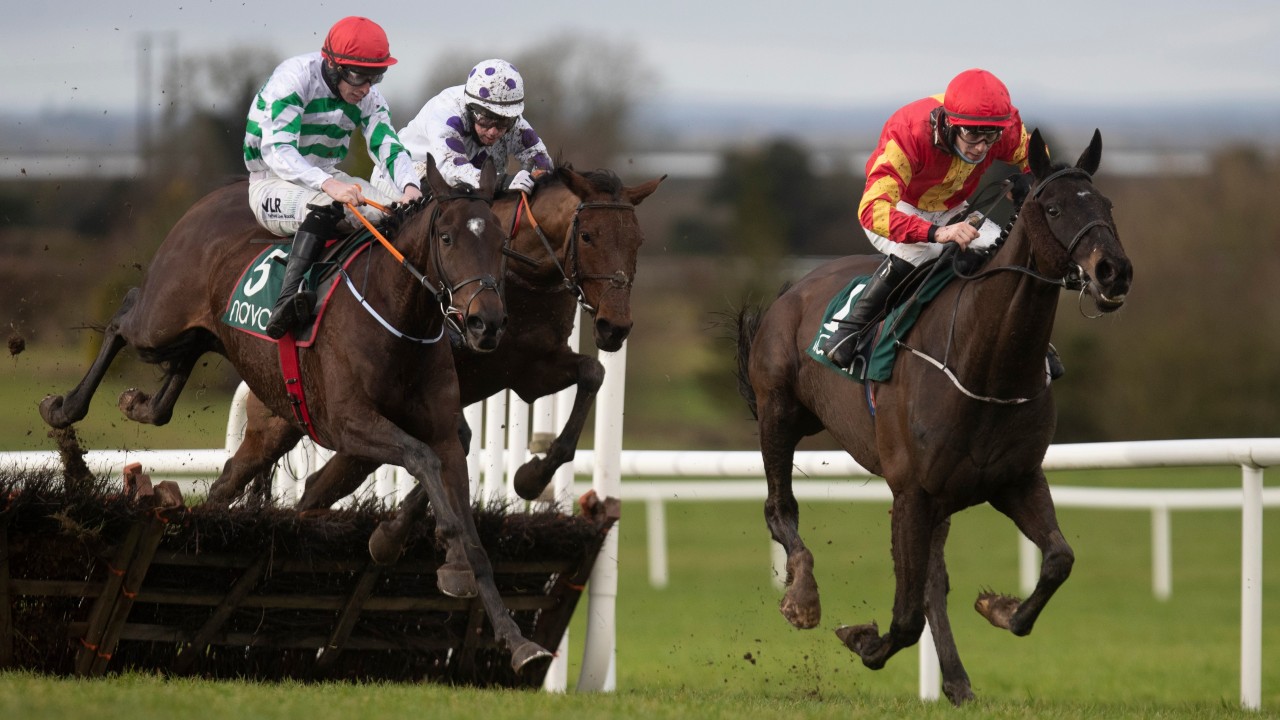 Supreme Novices Hurdle Firefox